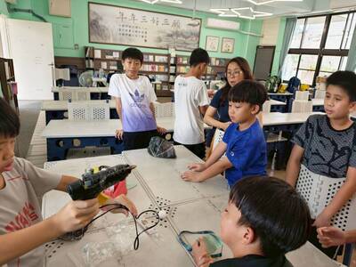 潮東國小 第三次 STEM社團圖片