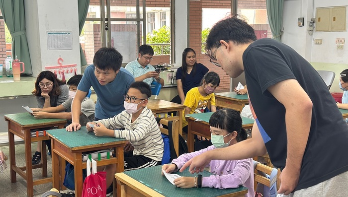 🌱 在地扎根、雙語萌芽 🌱圖片