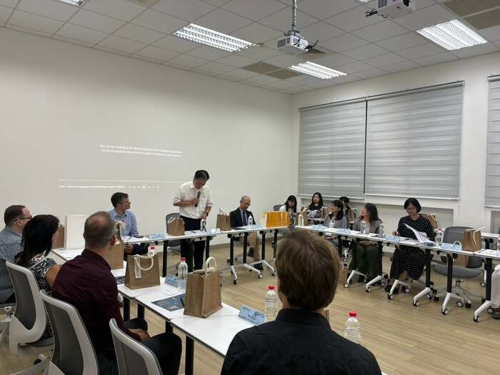 朱雀展翼・鏈結國際｜捷克查理大學教育學院教師代表團訪屏大　 深化臺捷鄉村教育交流🇨🇿 🇹🇼圖片