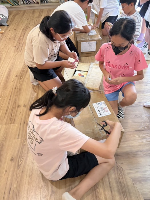 有愛的圖書館 x 朱雀先驅 線上贈書儀式圖片