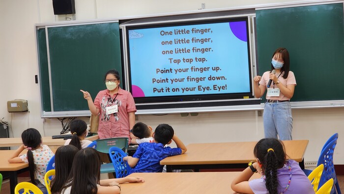 【活動快報】在地英文共學共好：東海國小低年級教學實作圖片