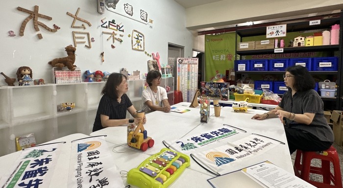 🌱 教育共創・社區共好｜朱雀先驅USR團隊與玩具圖書館簽署合作意向書圖片