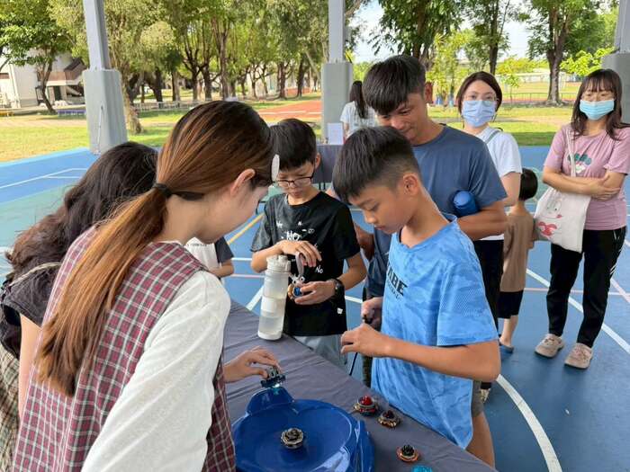 從玩具到科學：預見孩子的未來創造力圖片