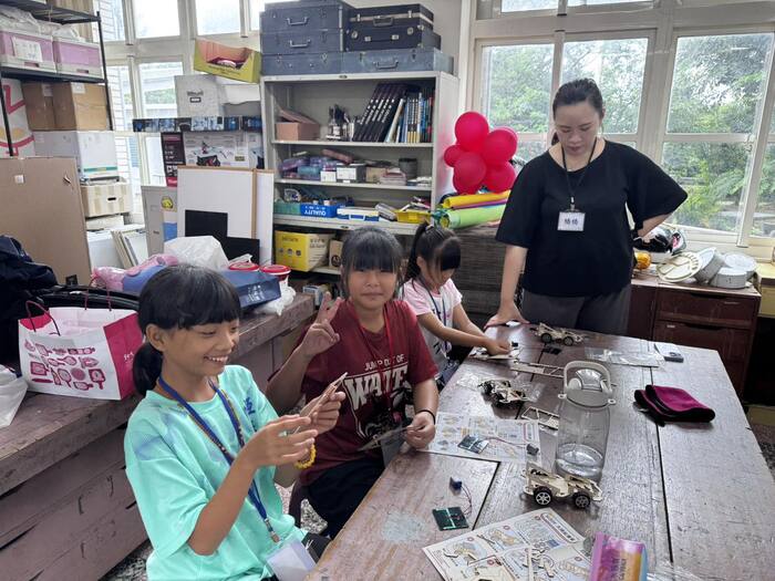 【屏東大學 × 彰化師範大學｜水泉國小夏日樂學 Day2  綠能、語文、體能一次滿足！】圖片